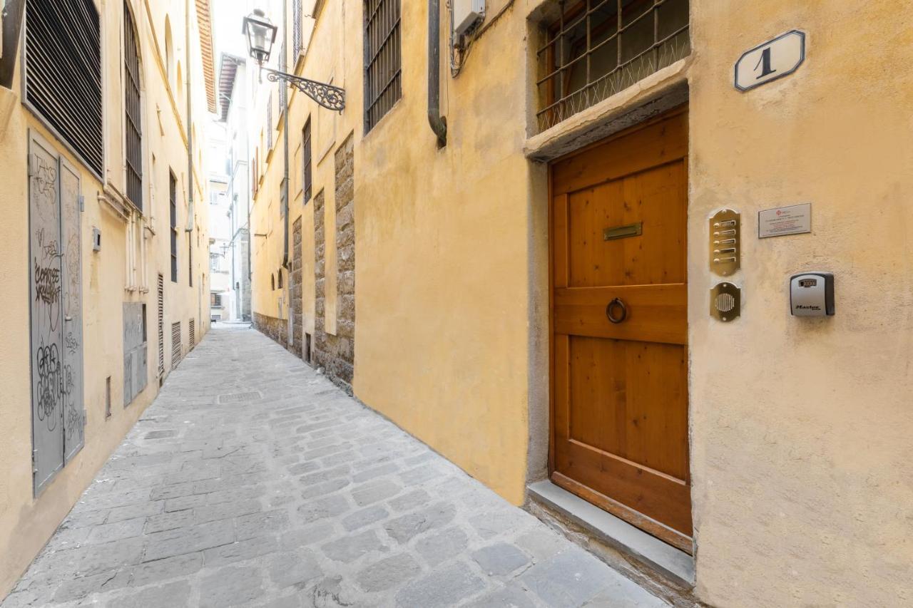 Apartamento Santa Trinita Industrial Flat Florencia
